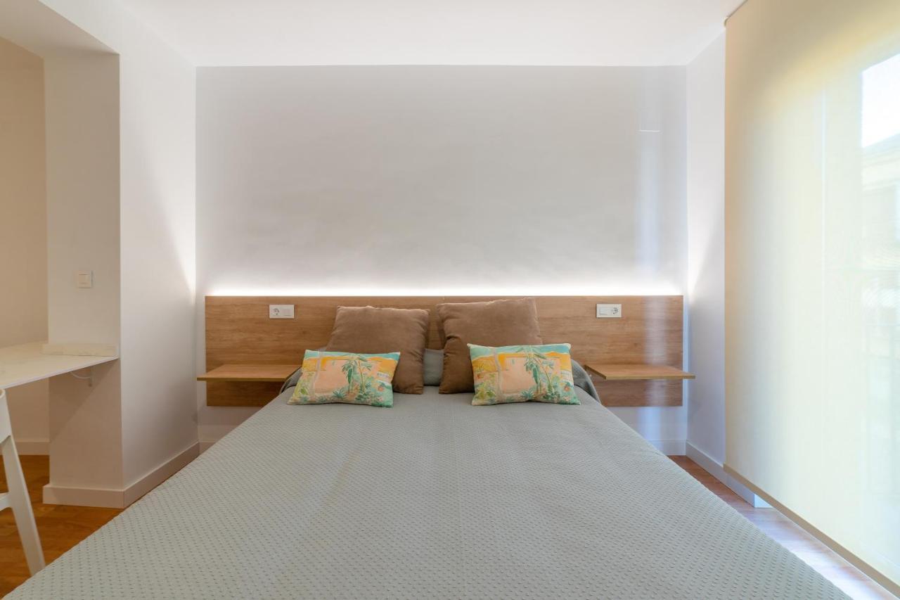 Apartamentos Turisticos Torres De Santiago 우베다 외부 사진