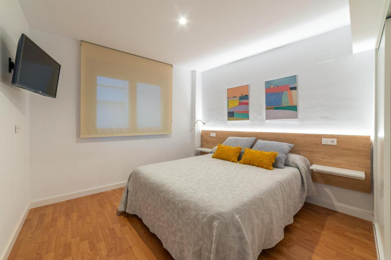 Apartamentos Turisticos Torres De Santiago 우베다 외부 사진