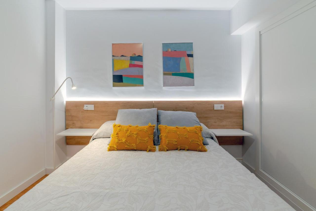 Apartamentos Turisticos Torres De Santiago 우베다 외부 사진