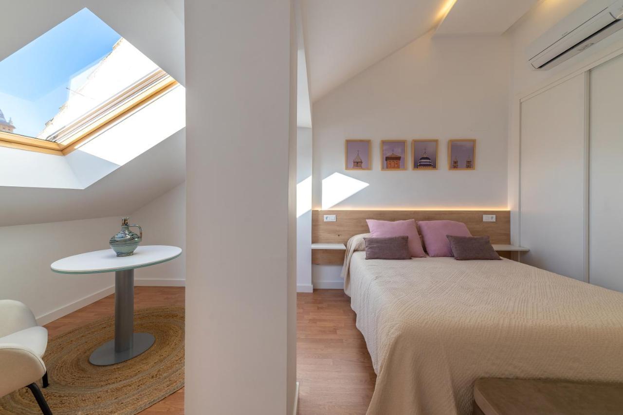 Apartamentos Turisticos Torres De Santiago 우베다 외부 사진