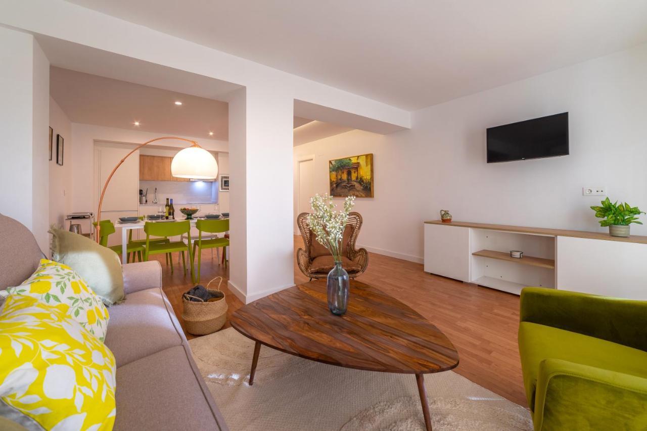 Apartamentos Turisticos Torres De Santiago 우베다 외부 사진